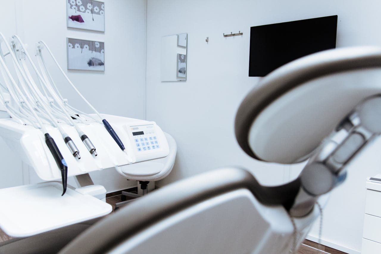our-services-3 Bright dental office showcasing modern equipment and clean, sleek design.